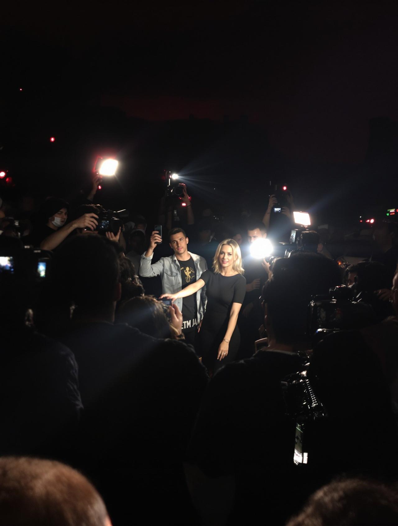 看料网每日大赛-深夜约会现场曝光-出轨瓜精选图片
